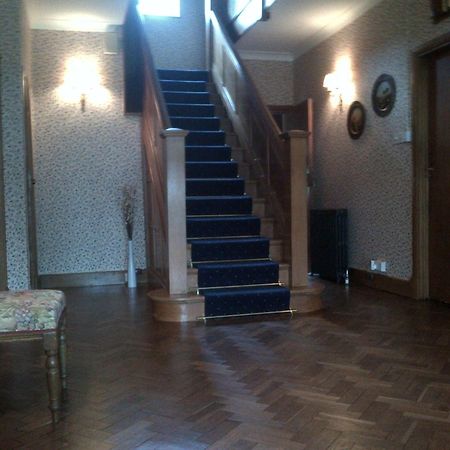 Penally Wychwood House Bed & Breakfast エクステリア 写真