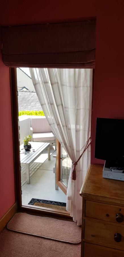 Penally Wychwood House Bed & Breakfast エクステリア 写真
