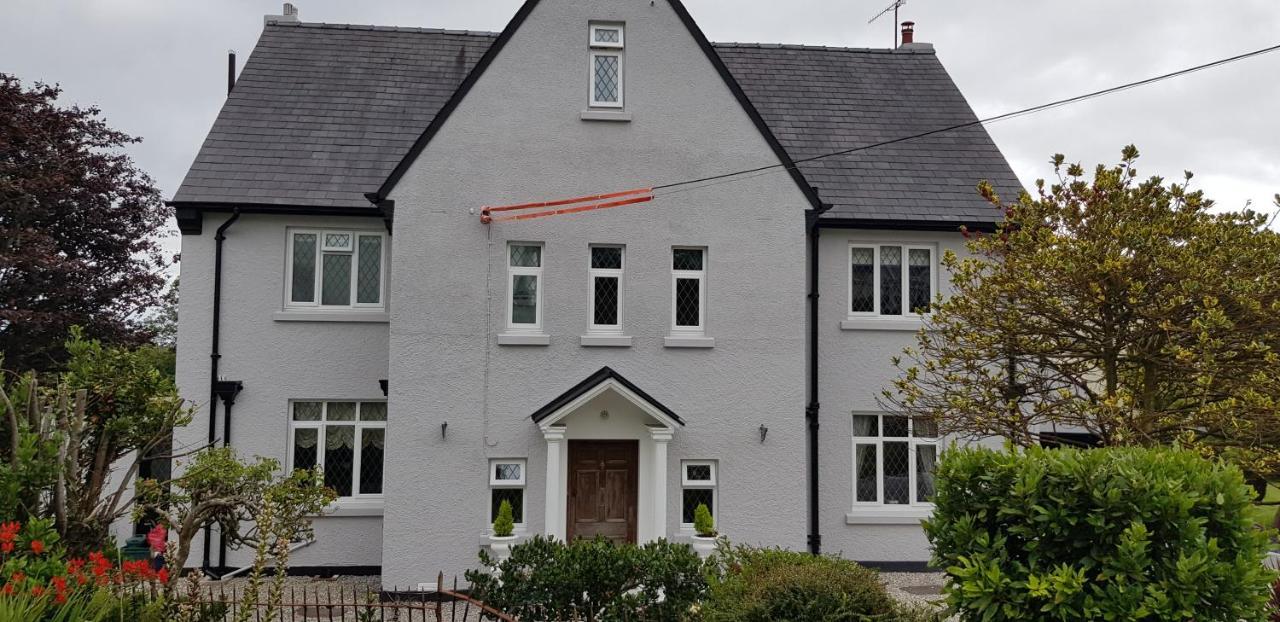 Penally Wychwood House Bed & Breakfast エクステリア 写真