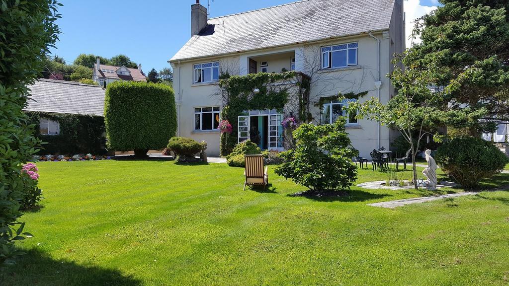 Penally Wychwood House Bed & Breakfast エクステリア 写真