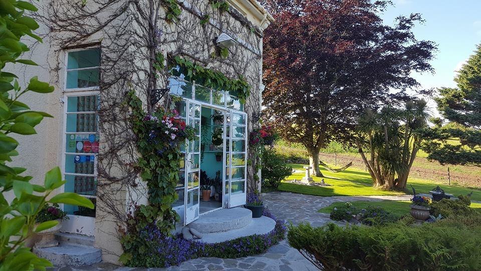 Penally Wychwood House Bed & Breakfast エクステリア 写真
